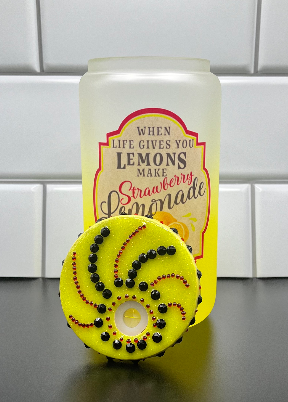 Glass Can Strawberry Lemonade